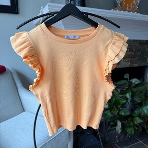 NWOT Zara top